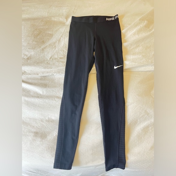 Nike Pro Thermal Fleece Lined Leggings - Picture 1 of 5
